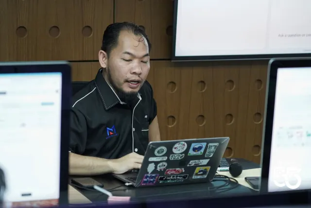 Program latihan Gen AI bersama IPPTAR