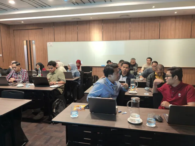 Program latihan Gen AI bersama KPF Niaga