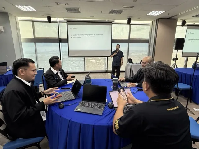 Program latihan Gen AI bersama Lembaga Pelabuhan Johor