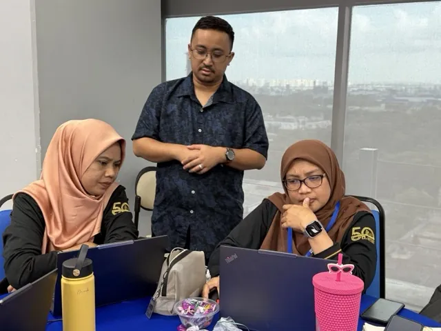 Program latihan Gen AI bersama Lembaga Pelabuhan Johor